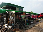 Rủi ro tiềm ẩn trong những khu vực tái chế xe hơi và thiết bị điện tử cũ